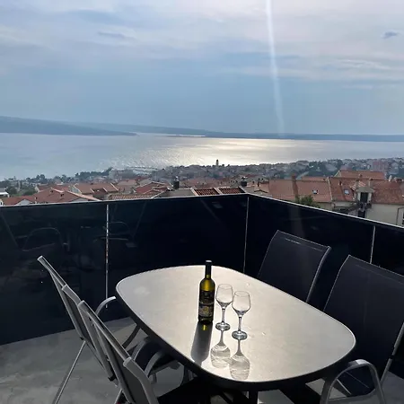 Mit Grossem Pool Und Meerblick Crikvenica