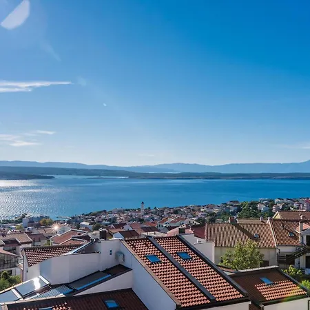 Mit Grossem Pool Und Meerblick Crikvenica